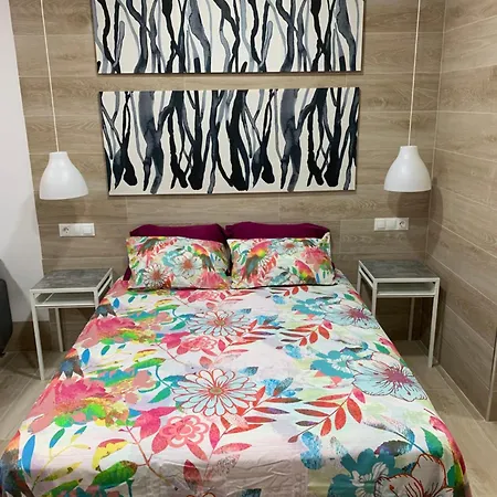 Apartamento Loft A 3 Minutos De La Estacion De Bus Y Tren